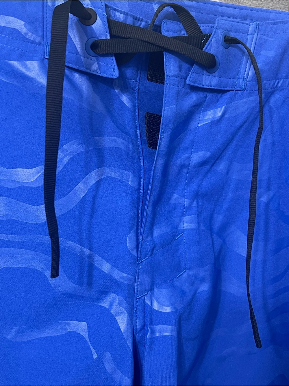 Under Armour Storm Mens Blue Loose Fit Wave Print UPF 40 Board Shorts - Picture 6 of 9